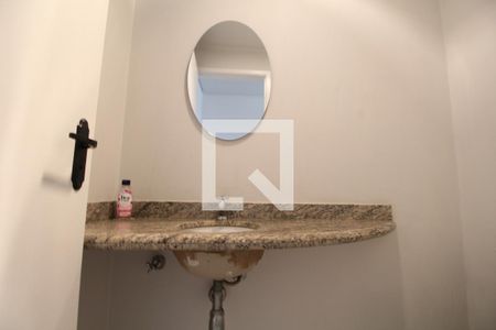 Apartamento à venda com 150m², 5 quartos e 4 vagasLavabo