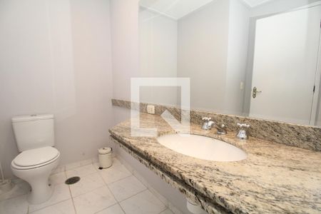 Apartamento à venda com 150m², 5 quartos e 4 vagasBanheiro suíte 1