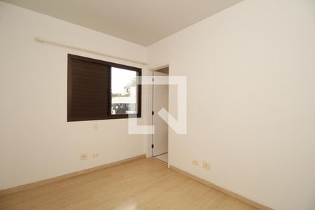 Apartamento à venda com 150m², 5 quartos e 4 vagasQuarto 2