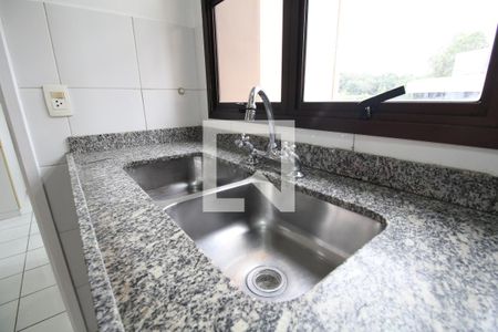 Apartamento à venda com 150m², 5 quartos e 4 vagasCozinha - Armários
