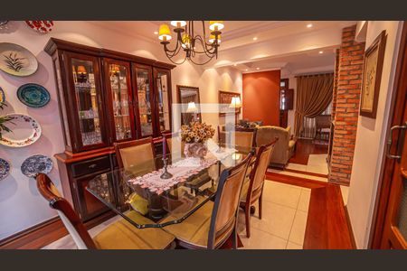 Casa à venda com 316m², 3 quartos e 3 vagasSala 2