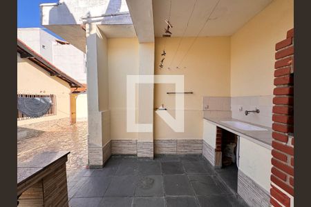 Casa à venda com 400m², 4 quartos e 8 vagasChurrasqueira