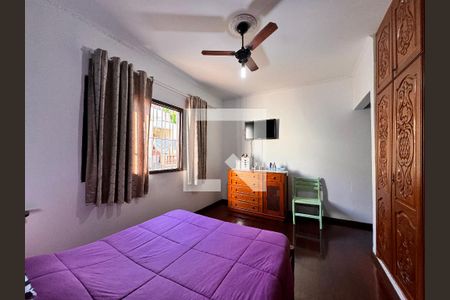 Casa à venda com 400m², 4 quartos e 8 vagasSuíte 2