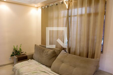 sala de casa para alugar com 3 quartos, 125m² em Novo Osasco, Osasco