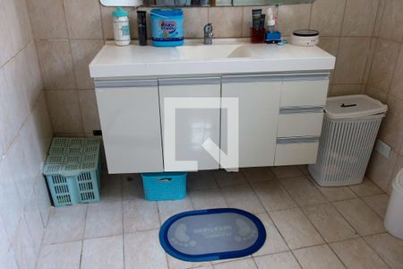 Casa para alugar com 125m², 3 quartos e 2 vagas Casa para alugar com 125m², 3 quartos e 2 vagasBanheiro da Suíte 2