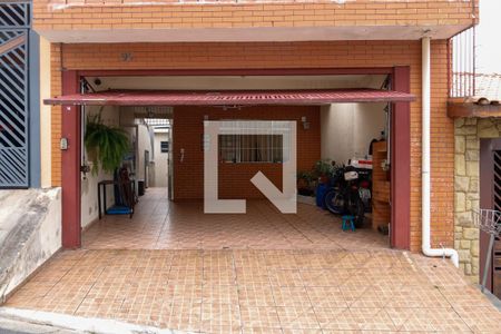 Casa para alugar com 125m², 3 quartos e 2 vagas Casa para alugar com 125m², 3 quartos e 2 vagasFachada