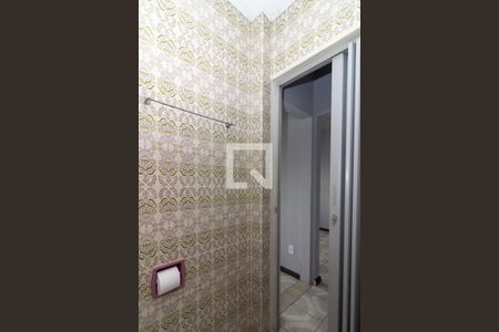 Apartamento à venda com 45m², 2 quartos e sem vaga Apartamento à venda com 45m², 2 quartos e sem vagaBanheiro