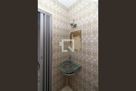 Apartamento à venda com 45m², 2 quartos e sem vaga Apartamento à venda com 45m², 2 quartos e sem vagaBanheiro