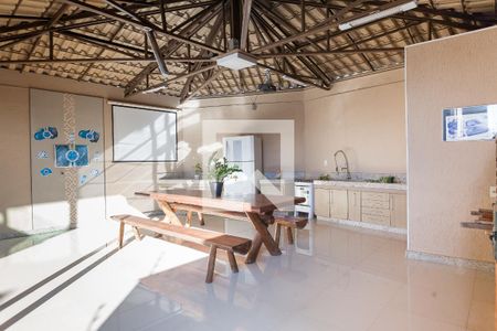 Casa à venda com 320m², 3 quartos e 3 vagas Casa à venda com 320m², 3 quartos e 3 vagasChurrasqueira