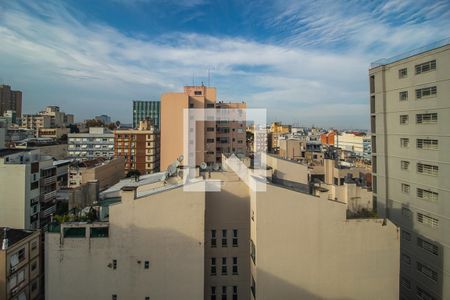 Studio para alugar com 28m², 1 quarto e sem vaga Studio para alugar com 28m², 1 quarto e sem vagaTerraço