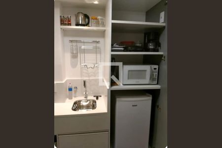 Studio para alugar com 28m², 1 quarto e sem vaga Studio para alugar com 28m², 1 quarto e sem vagaCozinha