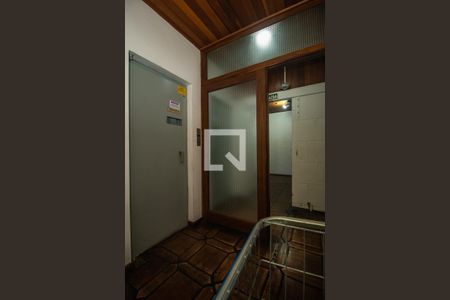 Studio para alugar com 28m², 1 quarto e sem vaga Studio para alugar com 28m², 1 quarto e sem vagaHall de entrada