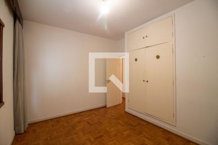 Quarto 2 de casa à venda com 3 quartos, 200m² em Itaim Bibi, São Paulo