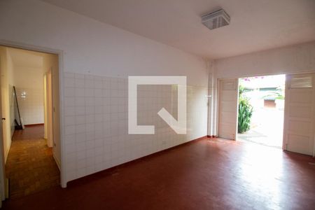 Casa à venda com 200m², 3 quartos e 6 vagasSalão de Festas