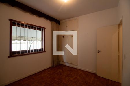 Casa à venda com 200m², 3 quartos e 6 vagasQuarto 3