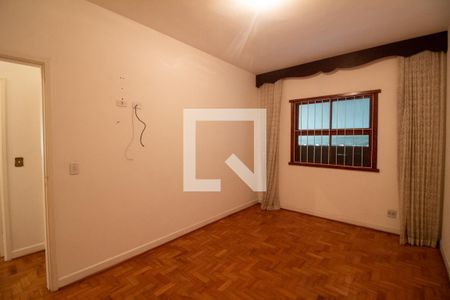Quarto 1 de casa à venda com 3 quartos, 200m² em Itaim Bibi, São Paulo
