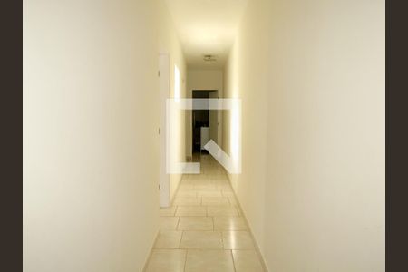 Casa à venda com 570m², 3 quartos e 5 vagasCorredor Quartos