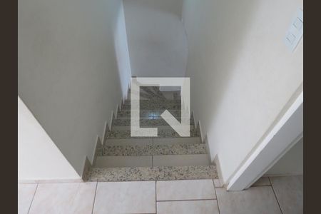 Casa à venda com 570m², 3 quartos e 5 vagasEscadas Interna