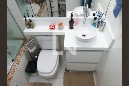 Casa à venda com 570m², 3 quartos e 5 vagasBanheiro Quarto 2