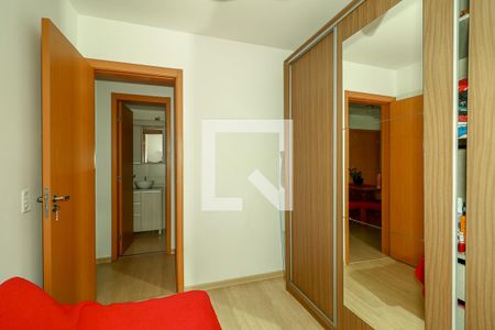 Quarto 2 de apartamento à venda com 2 quartos, 46m² em Morro Santana, Porto Alegre