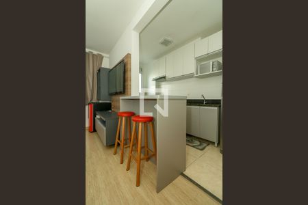 Cozinha de apartamento para alugar com 2 quartos, 46m² em Morro Santana, Porto Alegre