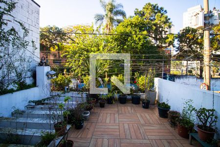 Casa à venda com 300m², 3 quartos e 2 vagasVaranda da Suíte 1