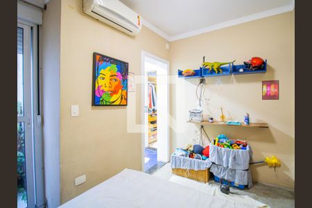 Casa à venda com 300m², 3 quartos e 2 vagasSuíte 2