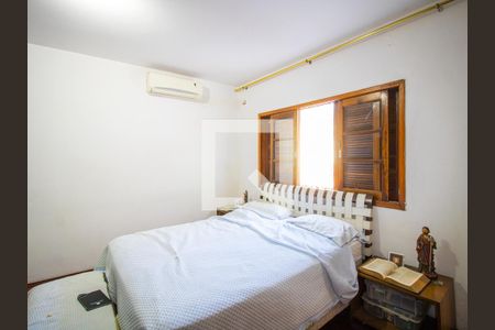 Casa à venda com 300m², 3 quartos e 2 vagasSuíte 3