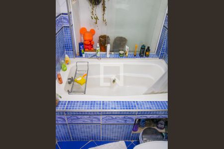 Casa à venda com 300m², 3 quartos e 2 vagasBanheiro da Suíte 1