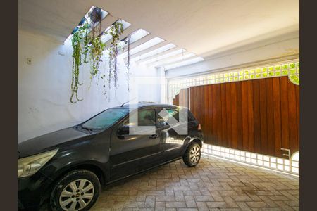 Casa à venda com 300m², 3 quartos e 2 vagasGaragem