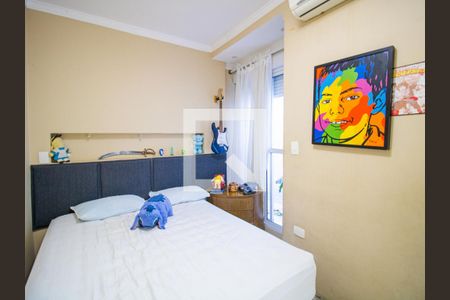 Casa à venda com 300m², 3 quartos e 2 vagasSuíte 2