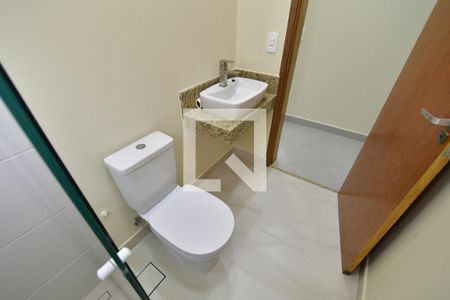 Casa à venda com 350m², 4 quartos e 6 vagasBanheiro Social