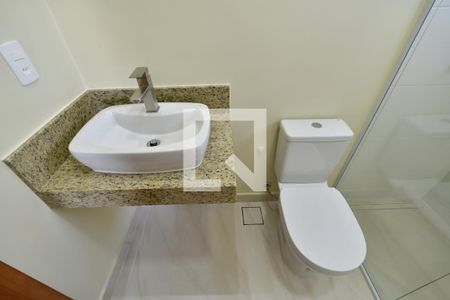 Casa à venda com 350m², 4 quartos e 6 vagasBanheiro Suíte 3