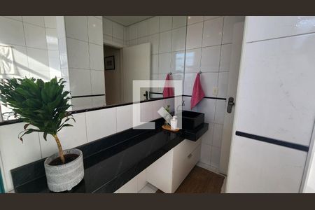 Apartamento para alugar com 118m², 2 quartos e 1 vaga Apartamento para alugar com 118m², 2 quartos e 1 vagaBanheiro