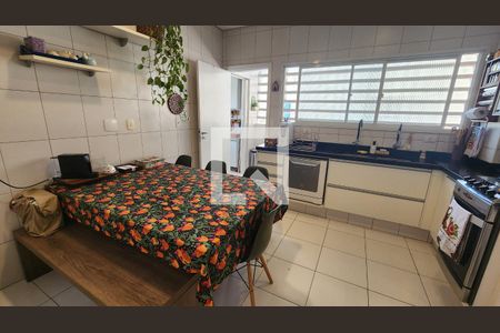 Apartamento para alugar com 118m², 2 quartos e 1 vaga Apartamento para alugar com 118m², 2 quartos e 1 vagaCozinha