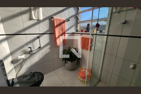 Apartamento para alugar com 118m², 2 quartos e 1 vaga Apartamento para alugar com 118m², 2 quartos e 1 vagaBanheiro