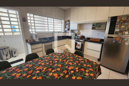 Apartamento para alugar com 118m², 2 quartos e 1 vaga Apartamento para alugar com 118m², 2 quartos e 1 vagaCozinha