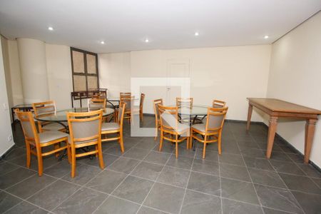 Apartamento à venda com 340m², 5 quartos e 4 vagasÁrea comum - Salão de festas