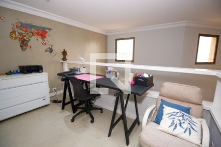 Apartamento à venda com 340m², 5 quartos e 4 vagasEscritório