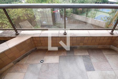 Apartamento à venda com 340m², 5 quartos e 4 vagasVaranda da Suíte 4