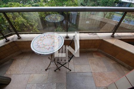 Apartamento à venda com 340m², 5 quartos e 4 vagasVaranda da Suíte 2