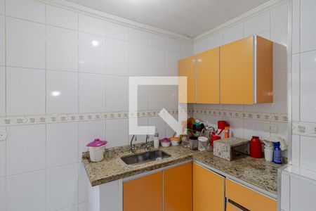 Casa à venda com 150m², 3 quartos e 2 vagas Casa à venda com 150m², 3 quartos e 2 vagasCozinha
