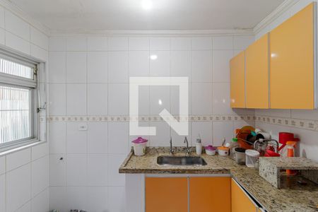 Casa à venda com 150m², 3 quartos e 2 vagas Casa à venda com 150m², 3 quartos e 2 vagasCozinha