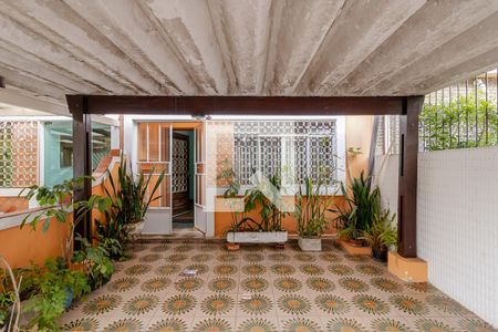 Casa à venda com 150m², 3 quartos e 2 vagas Casa à venda com 150m², 3 quartos e 2 vagasGaragem