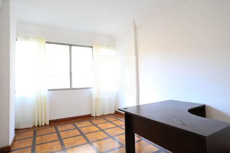 Apartamento à venda com 150m², 4 quartos e sem vagaQuarto 