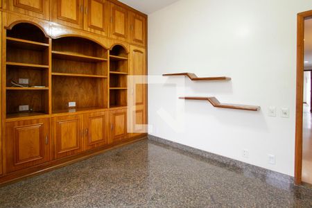 Apartamento à venda com 225m², 4 quartos e 3 vagas Apartamento à venda com 225m², 4 quartos e 3 vagasQuarto 4