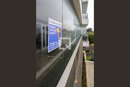 Apartamento à venda com 225m², 4 quartos e 3 vagas Apartamento à venda com 225m², 4 quartos e 3 vagasPlaquinha