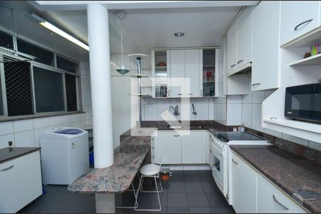 Apartamento à venda com 100m², 3 quartos e 1 vagaCozinha