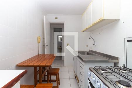 Cozinha  de apartamento para alugar com 1 quarto, 40m² em Vila Mariana, São Paulo