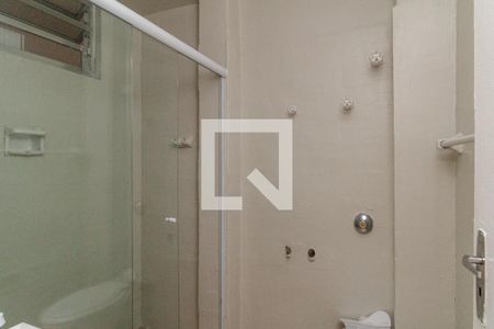 Banheiro de kitnet/studio para alugar com 1 quarto, 30m² em Vila Buarque, São Paulo